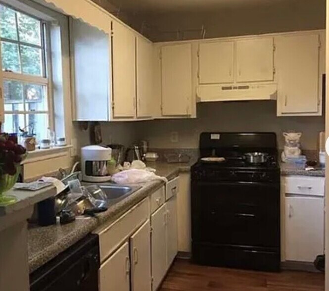 Building Photo - 391 Pleasant Oak Ct SW