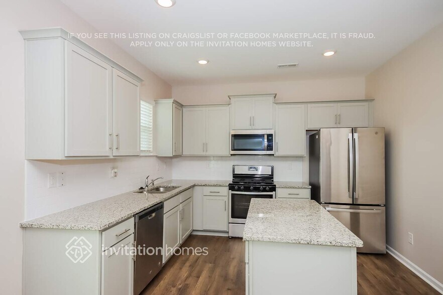 Building Photo - 213 Atwater Landing Dr