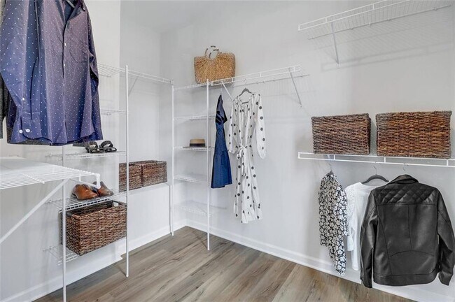 Building Photo - 4443 Buckley Way #65