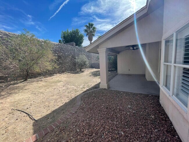 Building Photo - 1416 Black Ridge Dr