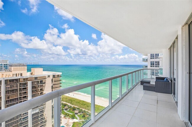 Building Photo - 6365 Collins Ave
