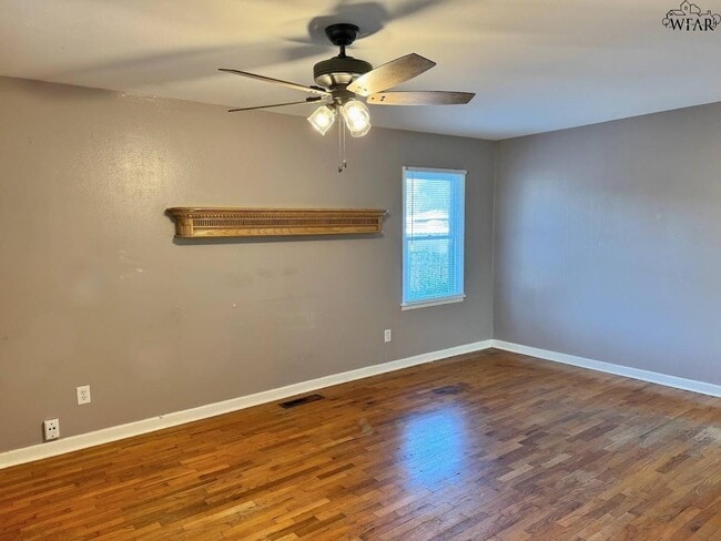 Building Photo - 4503 McCrory Ave