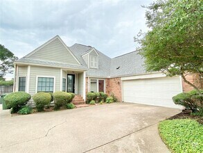 Building Photo - 3602 Pimlico Dr