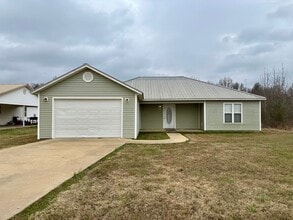 Building Photo - 3 Bedroom/2 Bathroom Home in Paragould AR - $1,350/month