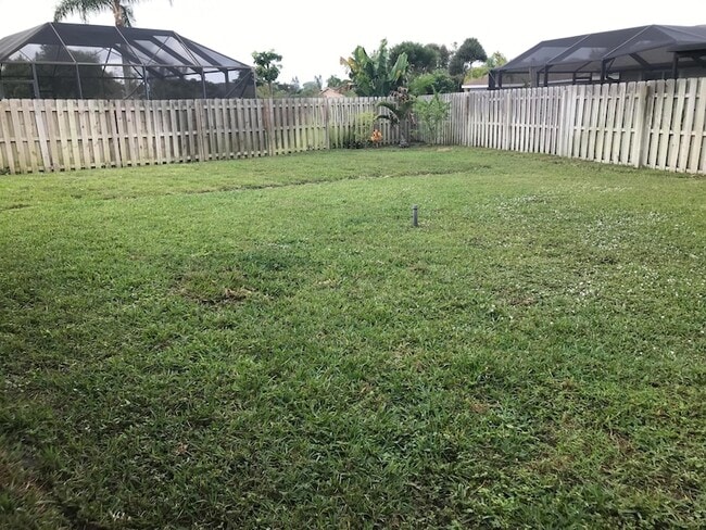 Building Photo - 1657 Baltrusol Pl