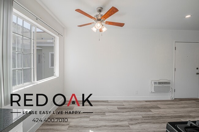 Building Photo - 14039 Archwood St