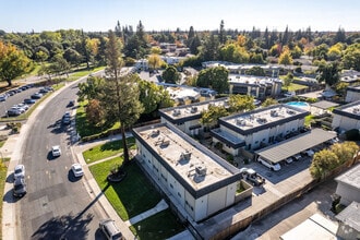 Building Photo - Gloria Apartments - 0220