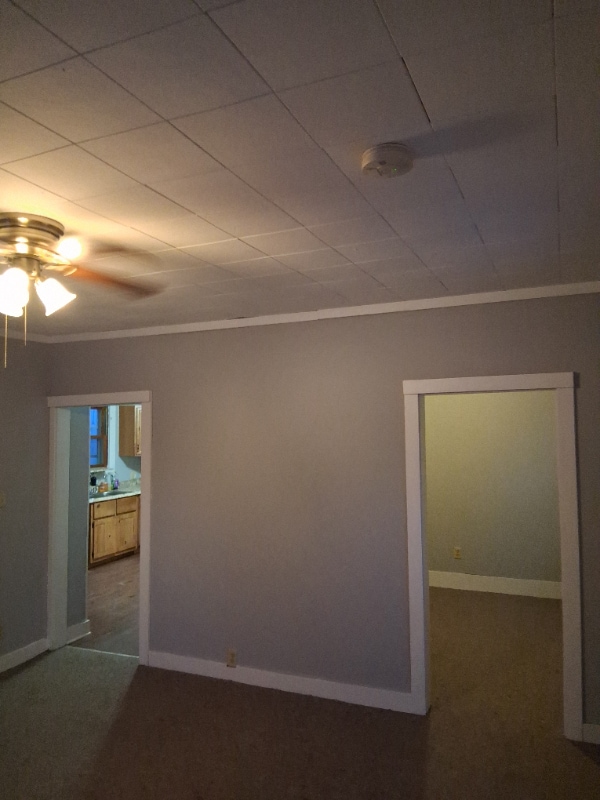 Building Photo - 15 School St