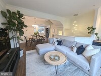 Building Photo - 2922 Huntington Grove Square