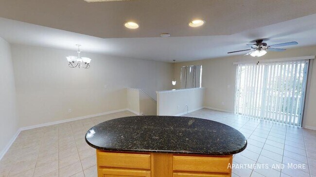 Building Photo - 328 Trestle Tree