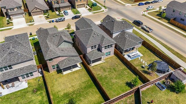 Building Photo - 345 Willowmore Dr