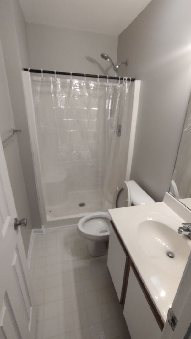 Building Photo - 90 Century Ct