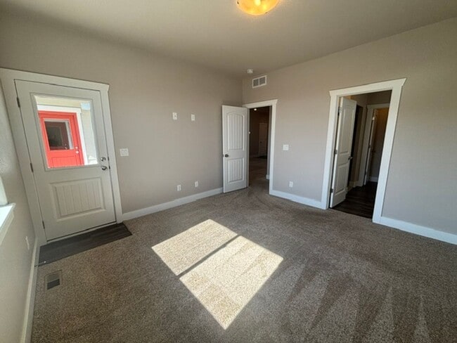 Building Photo - 1333 Alyssa Way