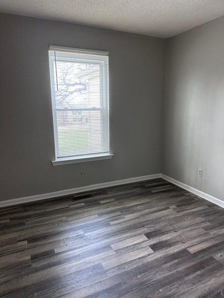 Building Photo - 1524 Richmond Rd