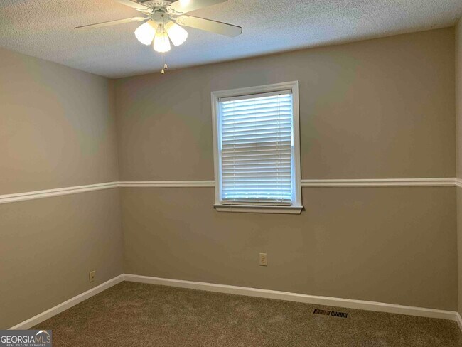 Building Photo - 4930 Muirwood Dr