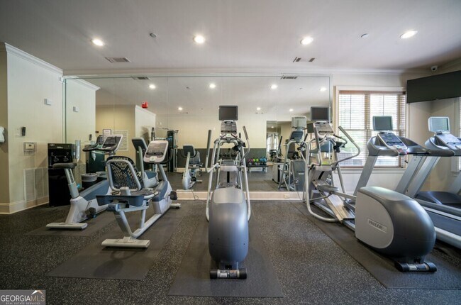 Building Photo - 1000 Ashwood Pkwy