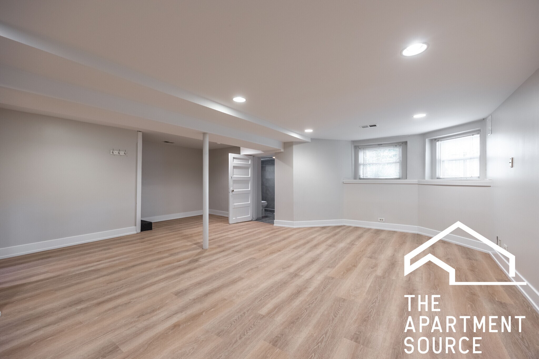 Building Photo - 1010 N Kedzie Ave