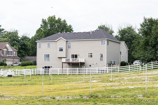 Building Photo - 533 Weidman Rd