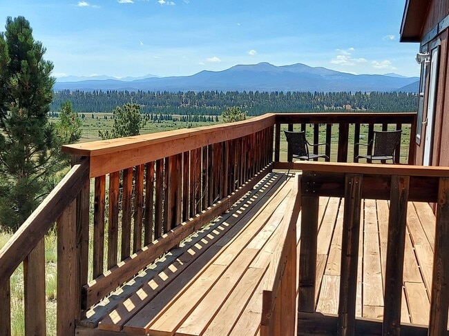 Building Photo - 763 Bonell Dr