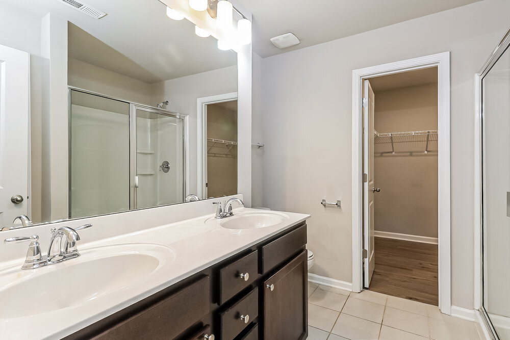 Building Photo - 1325 State Rd 2842