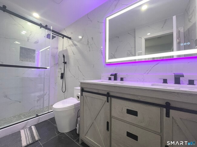 Building Photo - 31 Willow Springs