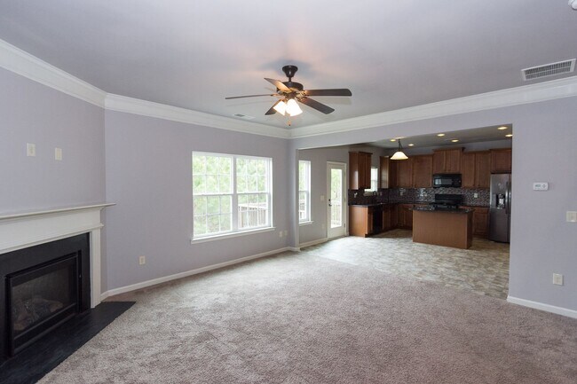 Building Photo - COMING SOON- Beautiful 4-Bedroom Home in L...