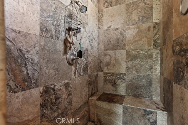 Building Photo - 250 Santo Tomas Ave