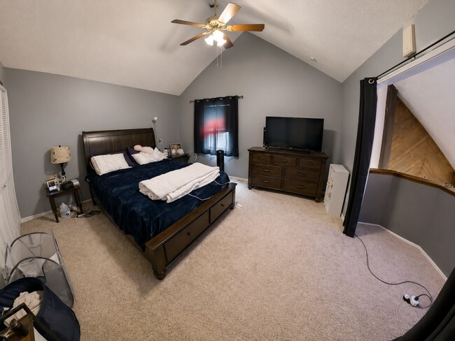 Building Photo - Indoor Balcony + Pet Friendly + Fenced In Yard + Attached Garage + Washer & Dryer Included! Avail...