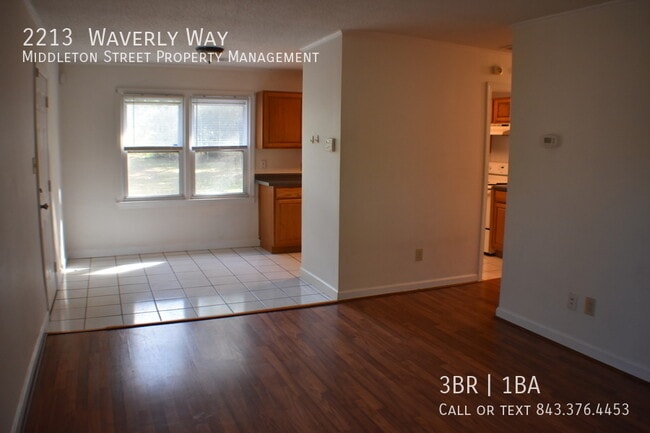 Building Photo - 2213 Waverly Way