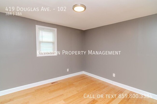 Building Photo - Newly Remodeled 3 Bedroom Now Available!!!...