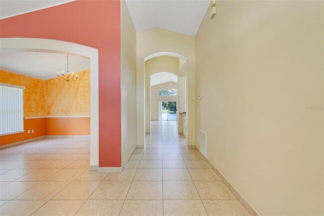Building Photo - 7720 Hidden Cypress Dr