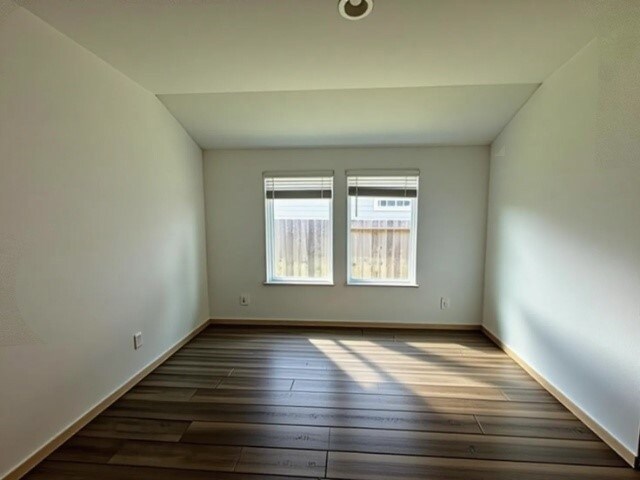 Building Photo - 3010 Ludgate Hill Ln