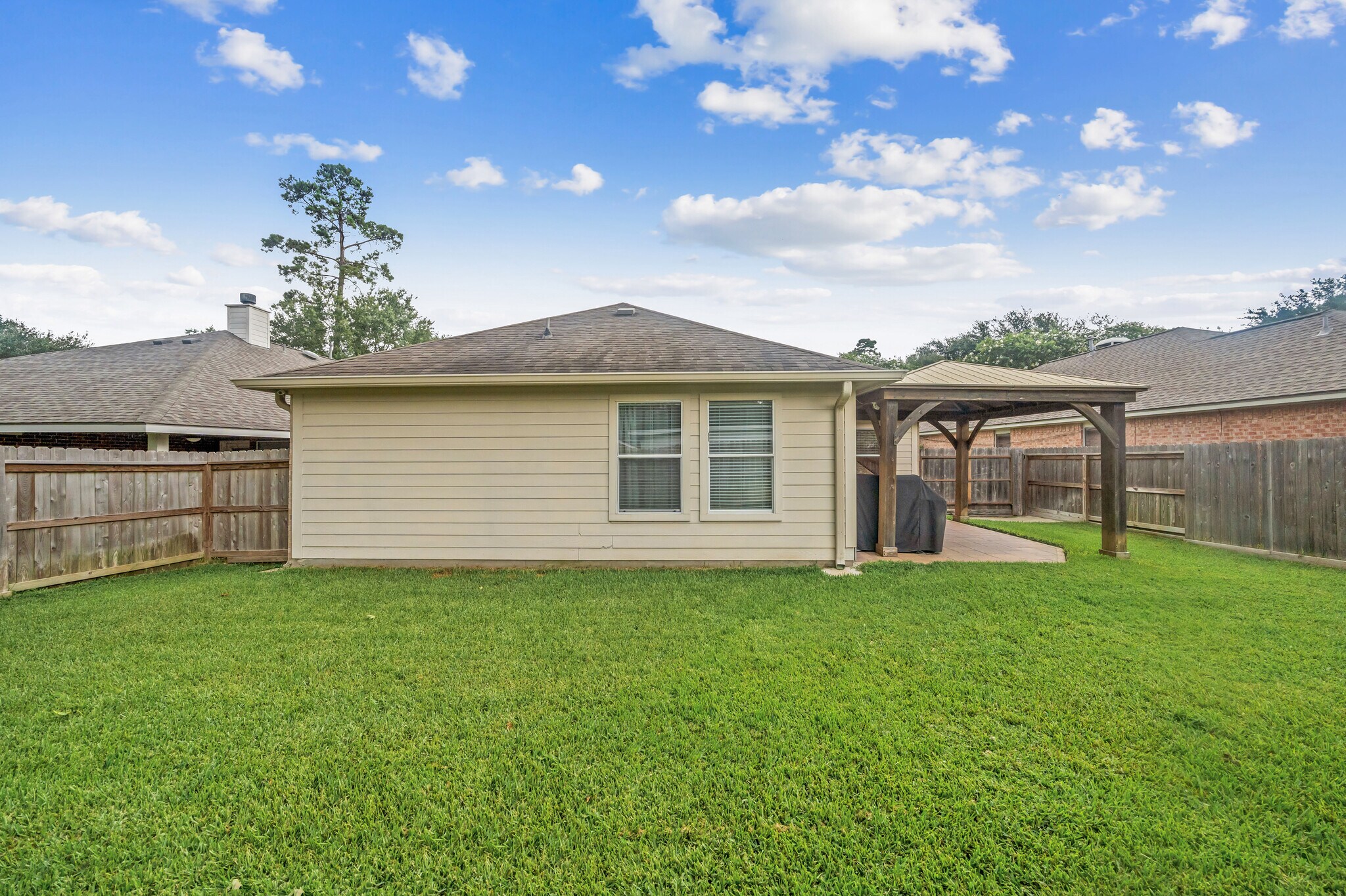 Building Photo - 17911 Yukon Pass Dr
