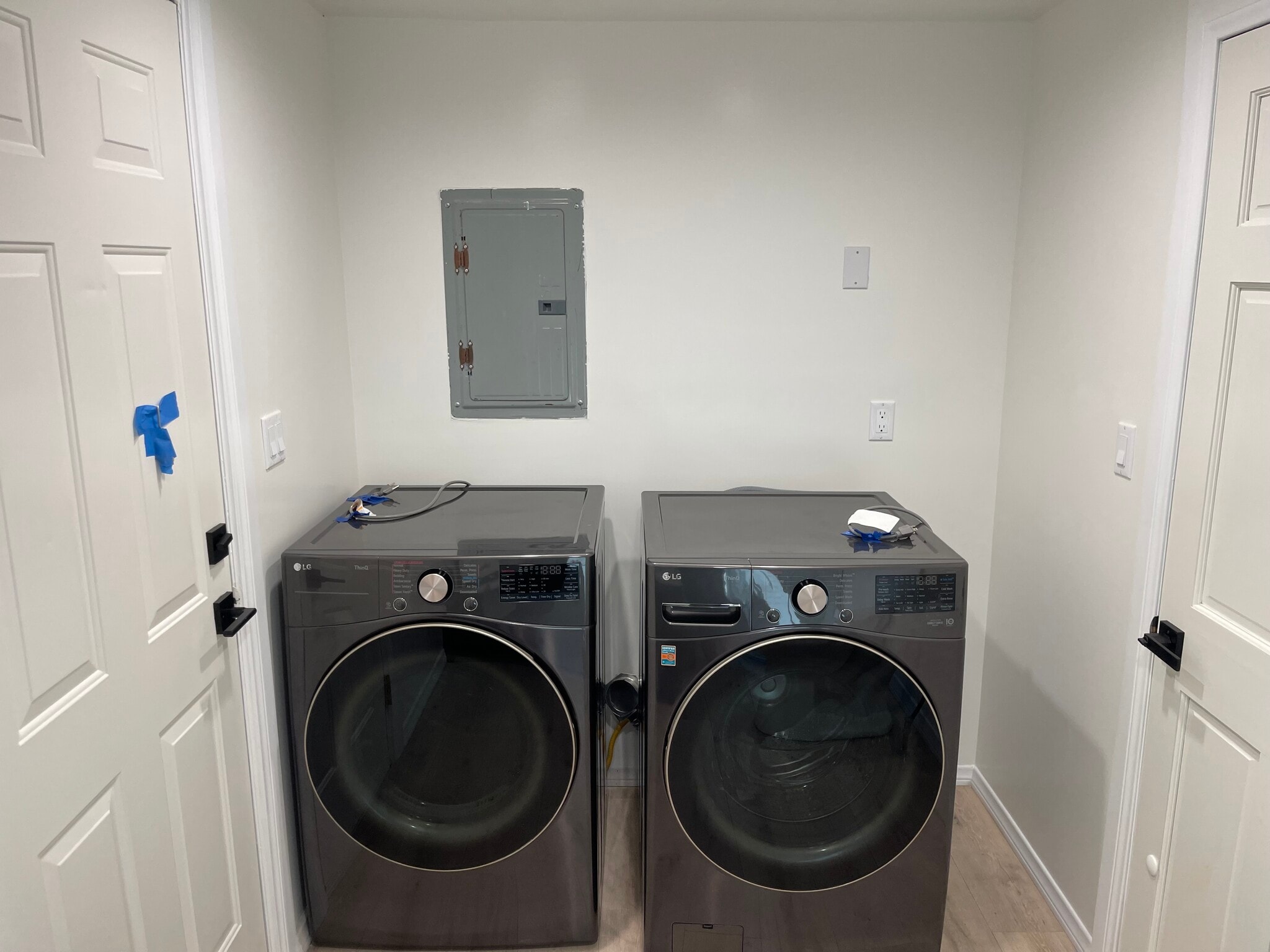 Building Photo - 9859 Foothill Blvd