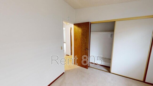 Building Photo - 4837 Oceanaire St