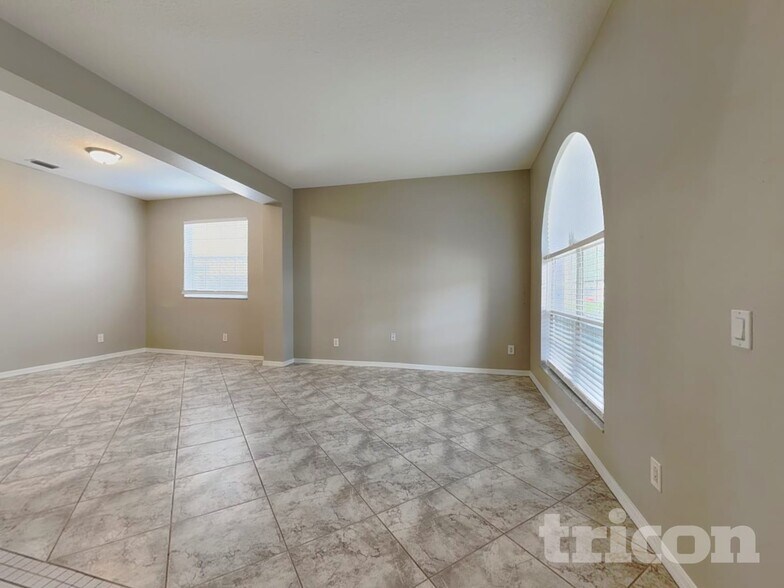 Building Photo - 18840 Narimore Dr