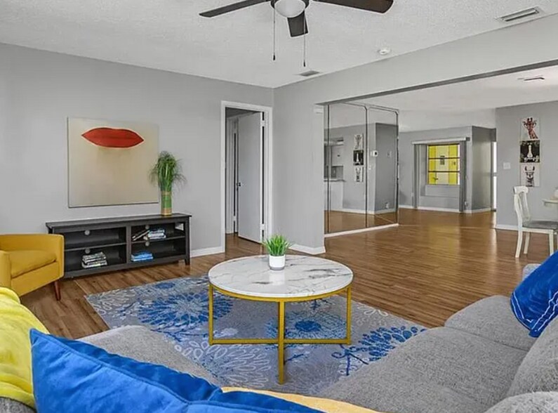 Building Photo - 3538 Silver Pine Ct