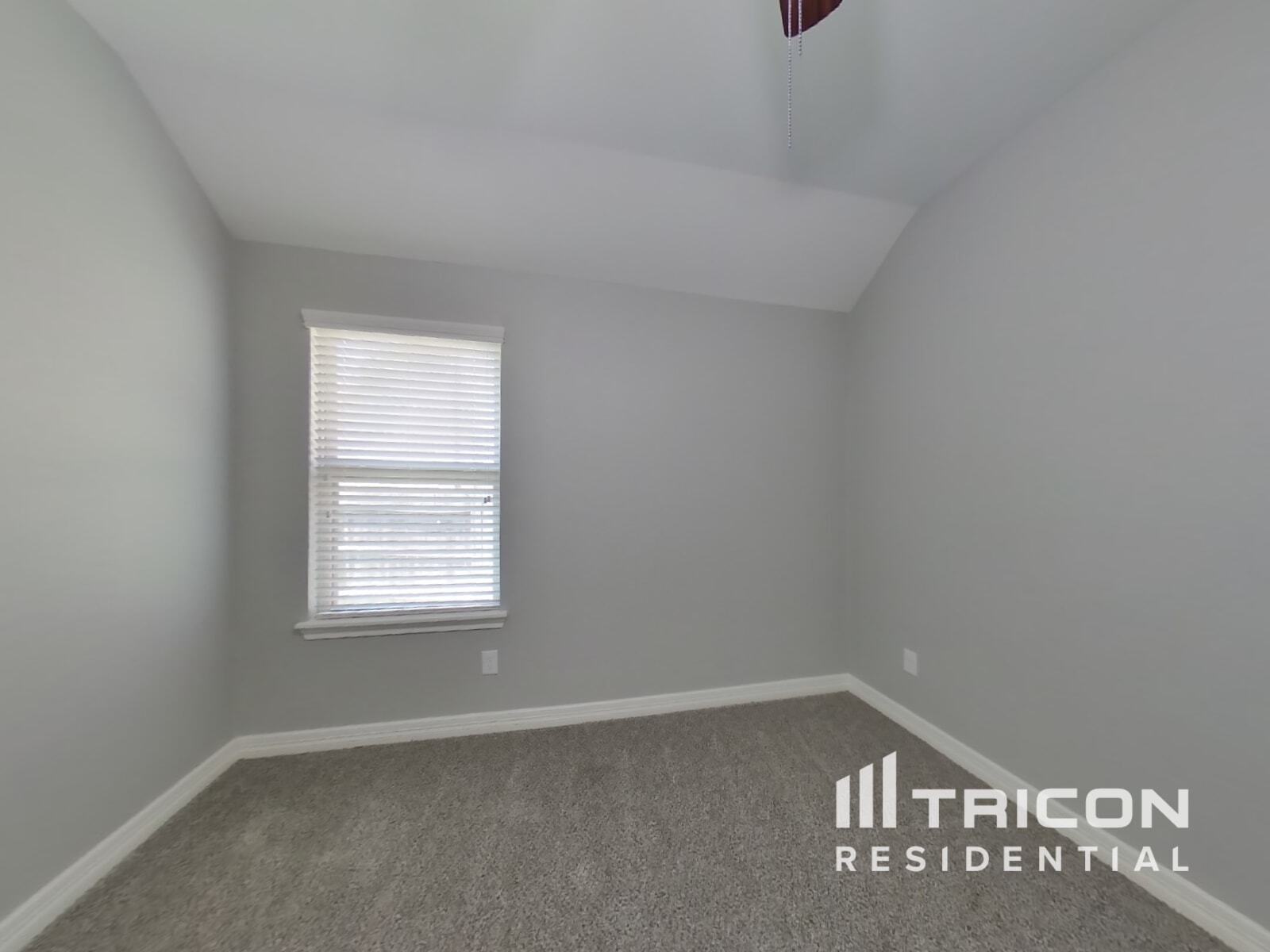 Building Photo - 9626 Stratton Ridge Dr