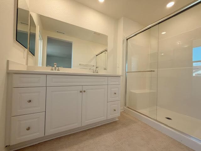 Building Photo - 4253 E Rincon St