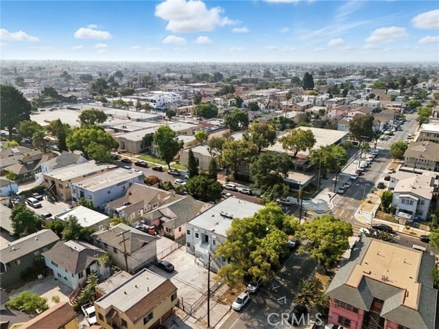 Building Photo - 873 W 41st Dr