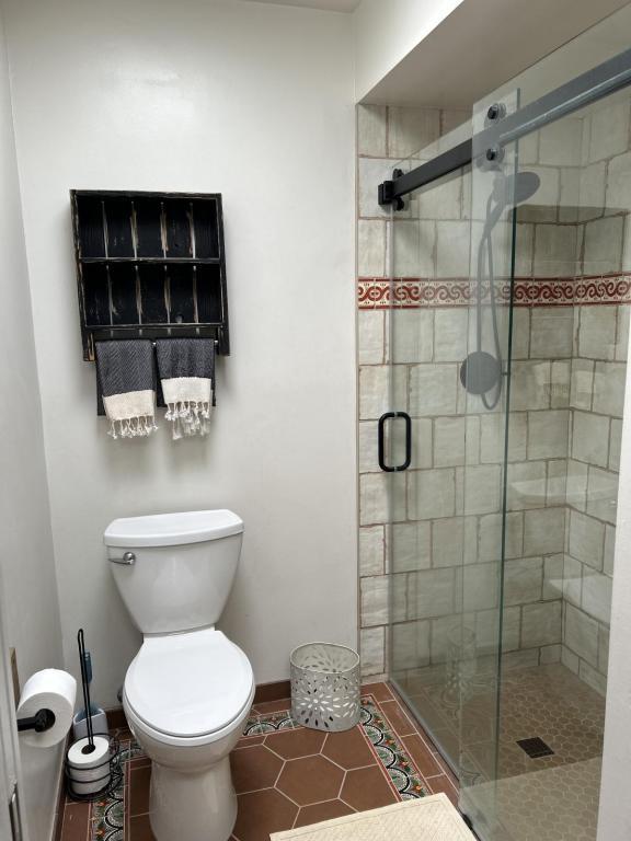 Building Photo - 449 E Paseo Chuparosas