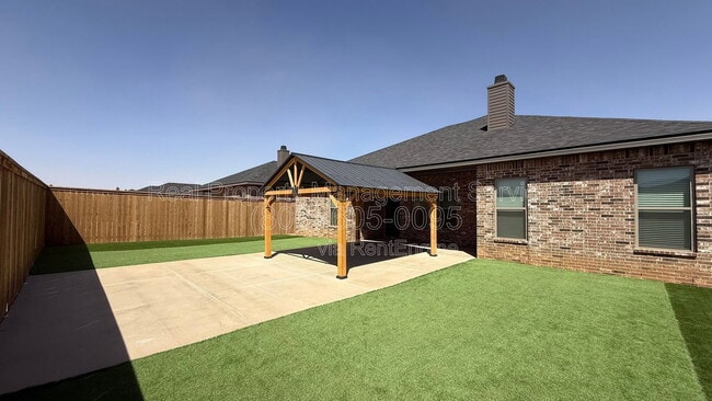 Building Photo - 2915 Tractor Ave