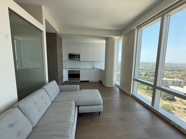 Building Photo - 188 Brookline Ave