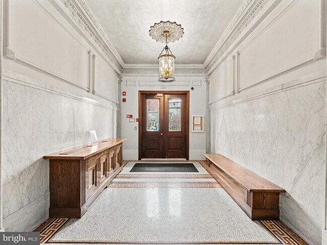 Building Photo - 2000 16th St NW