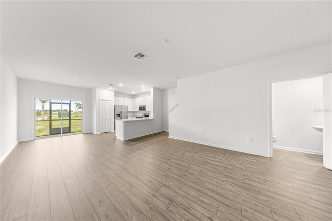 Building Photo - 4903 SW 81st Lp