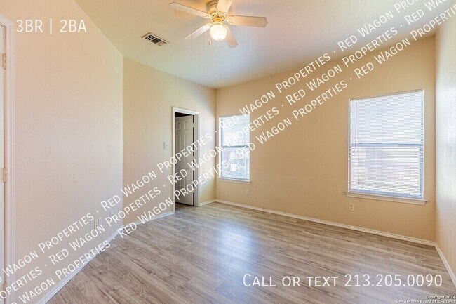 Building Photo - 7226 Golf Way