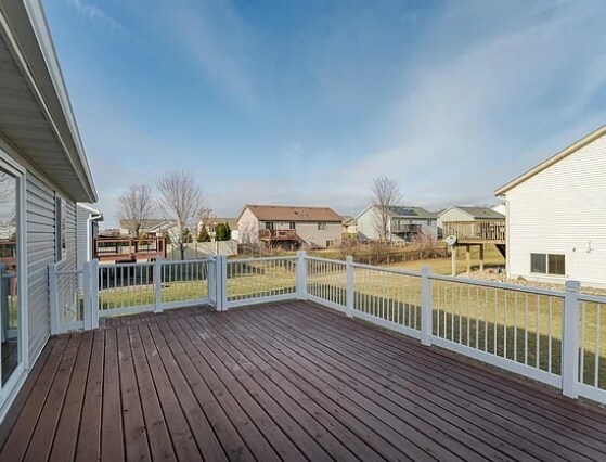 deck - 5445 Florence Dr NW