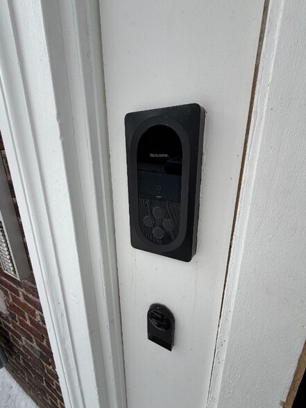 Building Photo - 1388 W 83rd St