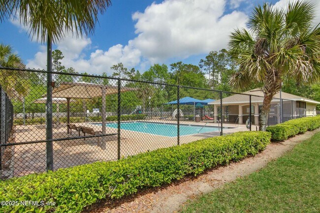 Building Photo - 11212 Belmont Oaks Dr