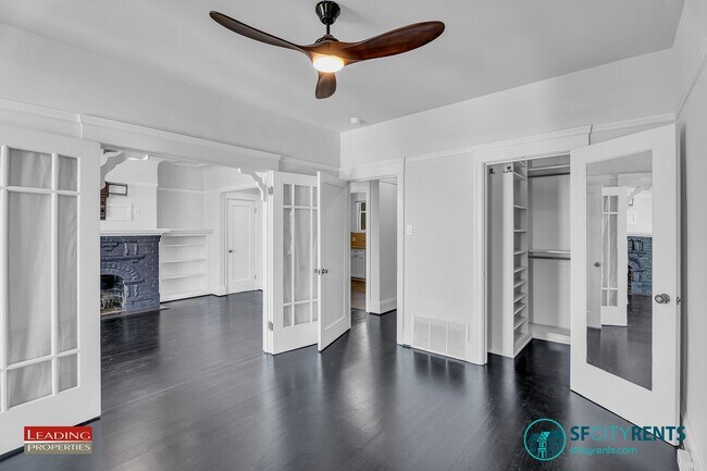 Building Photo - Noe Valley: Top Floor Condo w/ City Views, Garage Parking & W/D in unit